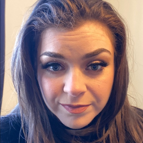 Meet your Posher, Molly - Picture 1 of 1